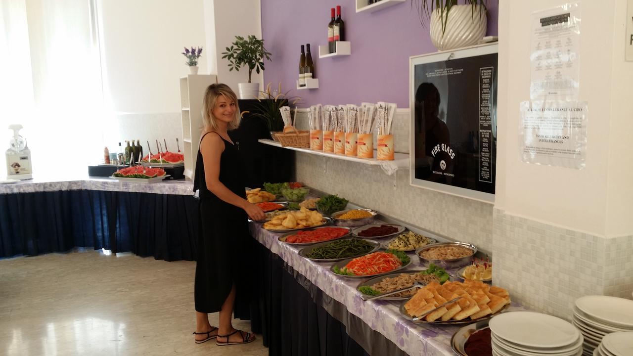 Hotel Euromar ريميني المظهر الخارجي الصورة