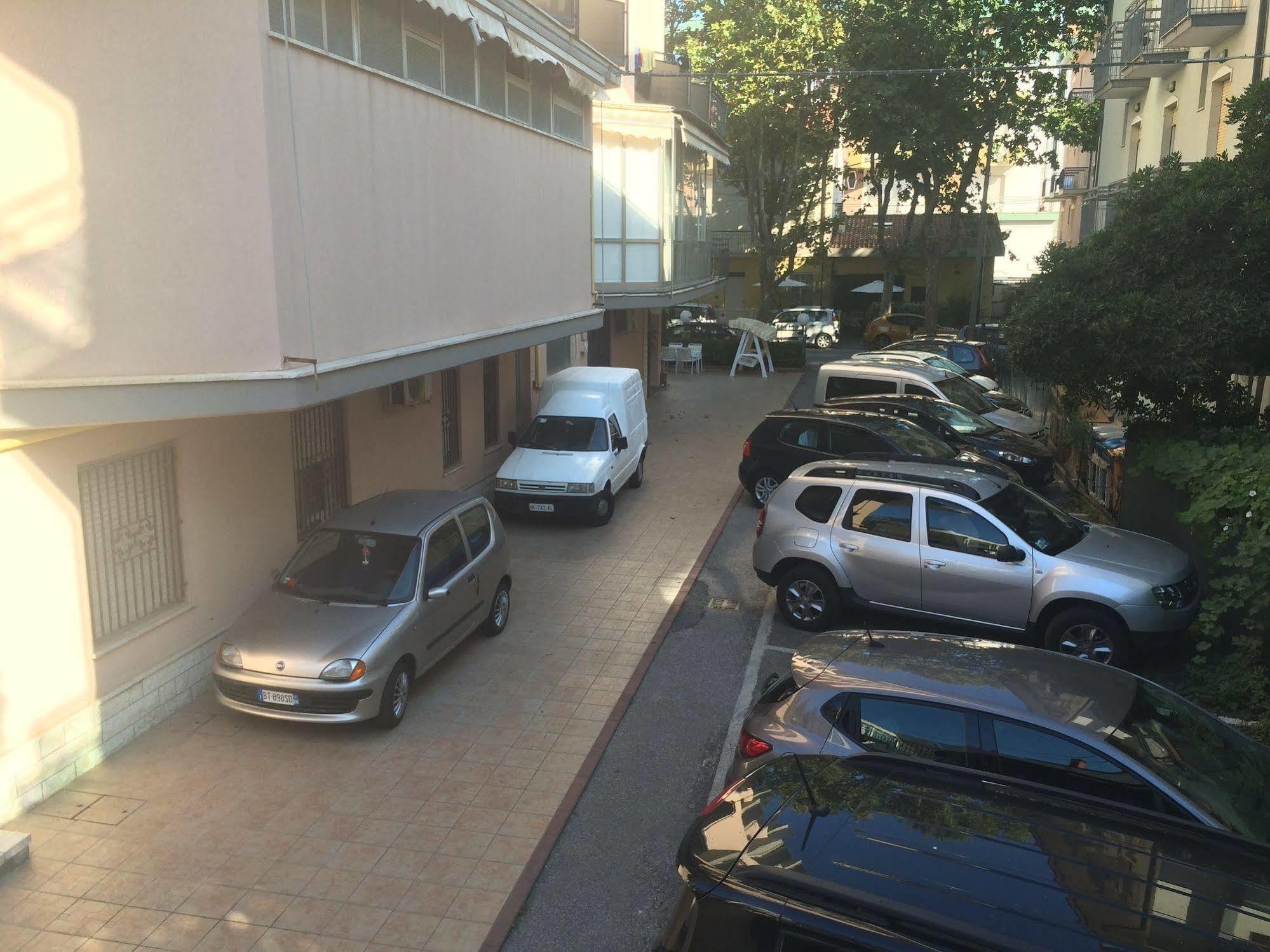 Hotel Euromar ريميني المظهر الخارجي الصورة